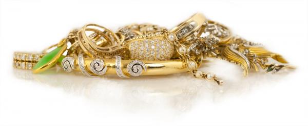 Get cash for your unwanted or broken jewelry from Arden Jewlers