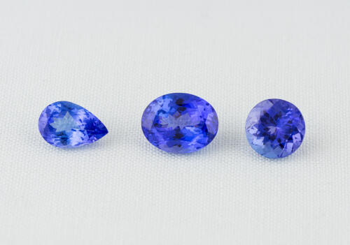 Three loose tanzanite gems