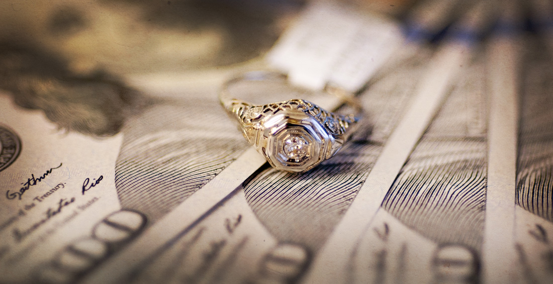 How Much Is My Jewelry Worth? : Jewelry Appraisals, Cash Value