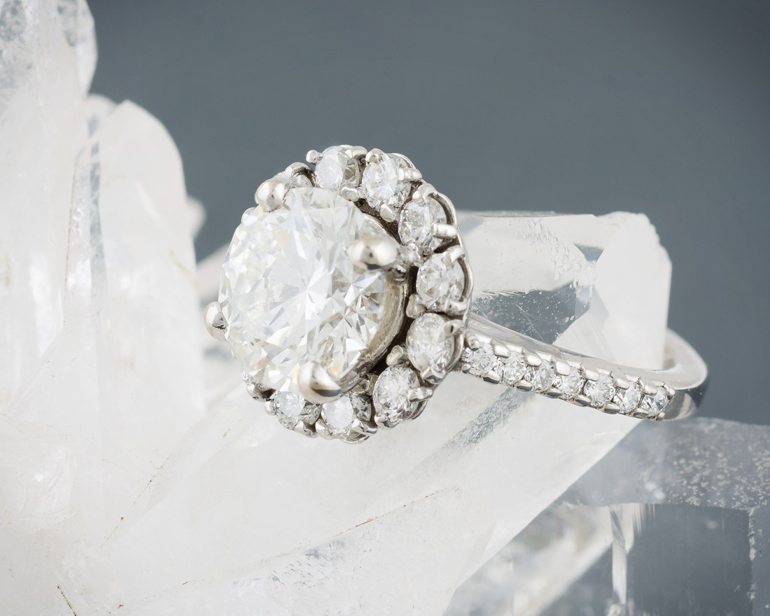 Stunning Round Halo Engagement Ring Arden Jewelers