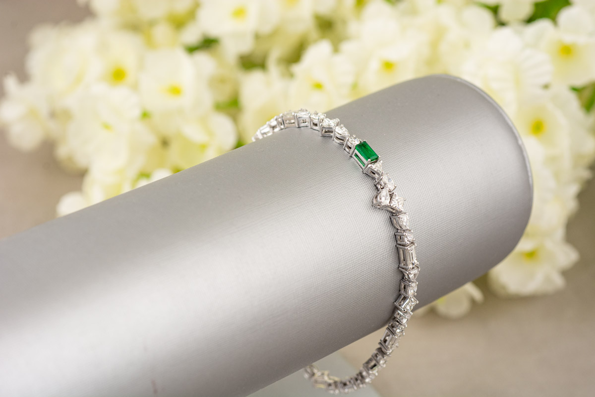 Round Cut Emerald and Diamond Bracelet in Gold  Platinum ATZBR0722